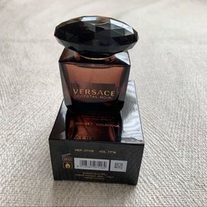 NIB Versace Crystal Noir 1 oz